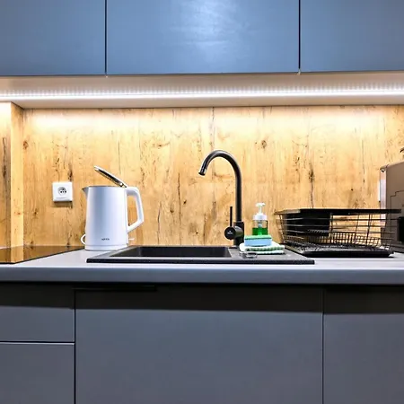 01 Kozubnik Blisko Szczyrk - 5d Apartment *